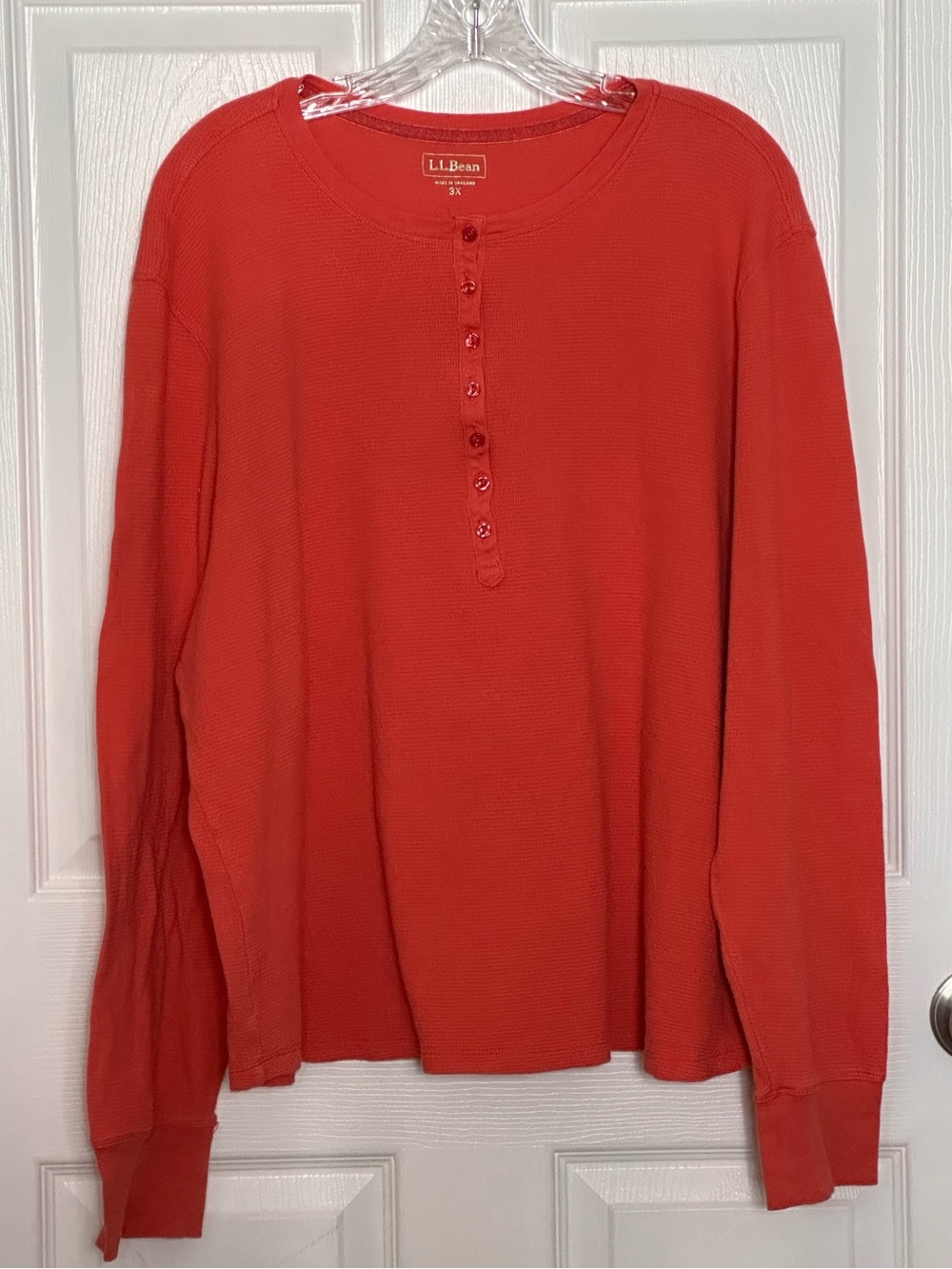 Women’s L.L. Bean Waffle Knit Thermal Henley Shirt in vibrant orange/coral Sz:3X